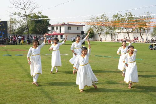 REPUBLIC-2025-26SC05783.JPG (Medium)