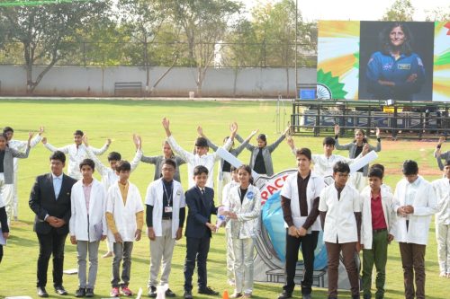 REPUBLIC-2025-26SC05845.JPG (Medium)